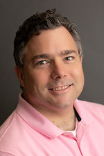 Headshot of Lawrence Tentor